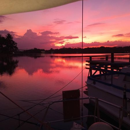 Tortugal Boutique River Lodge Rio Dulce Zewnętrze zdjęcie